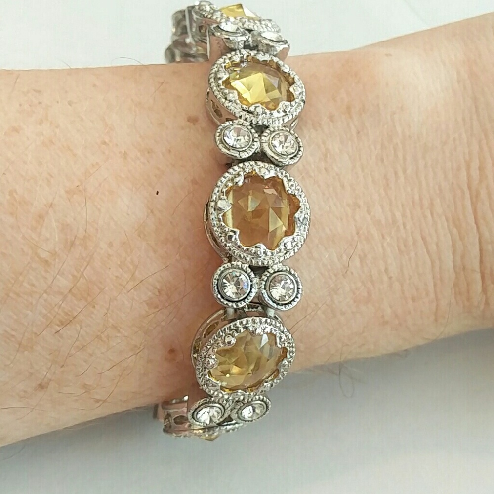 Citrine colored stretch bracelet